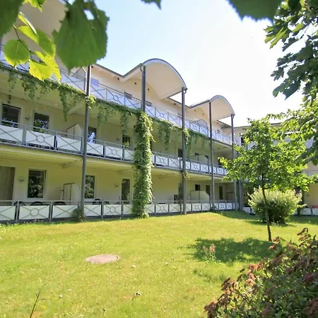 Strandnah, Terrasse, Ahoi Erlebnisbad Gratis In Sellin - Strandresidenz Brandenburg Fewo01 * Goehren (Ruegen)