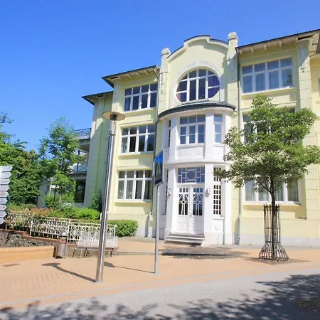 Strandnah, Terrasse, Ahoi Erlebnisbad Gratis In Sellin - Strandresidenz Brandenburg Fewo01 Διαμέρισμα *