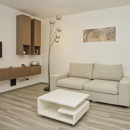 Διαμέρισμα Strandnah, Terrasse, Ahoi Erlebnisbad Gratis In Sellin - Strandresidenz Brandenburg Fewo01 Goehren (Ruegen)
