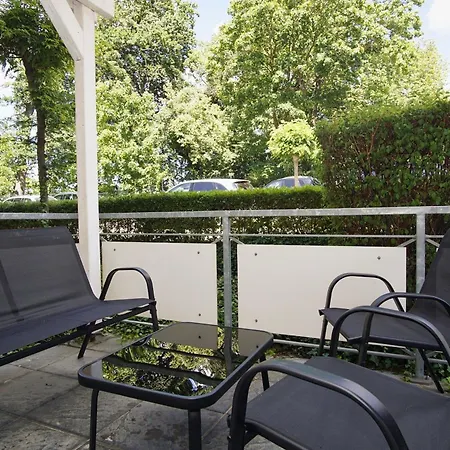 Strandnah, Terrasse, Ahoi Erlebnisbad Gratis In Sellin - Strandresidenz Brandenburg Fewo01 *